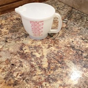 Tupperware Small Measuring Cup
